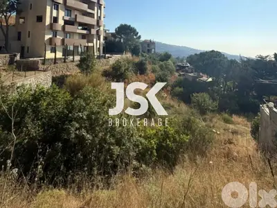 L18486-1,020 SQM Land For Sale in Hemlaya, Metn