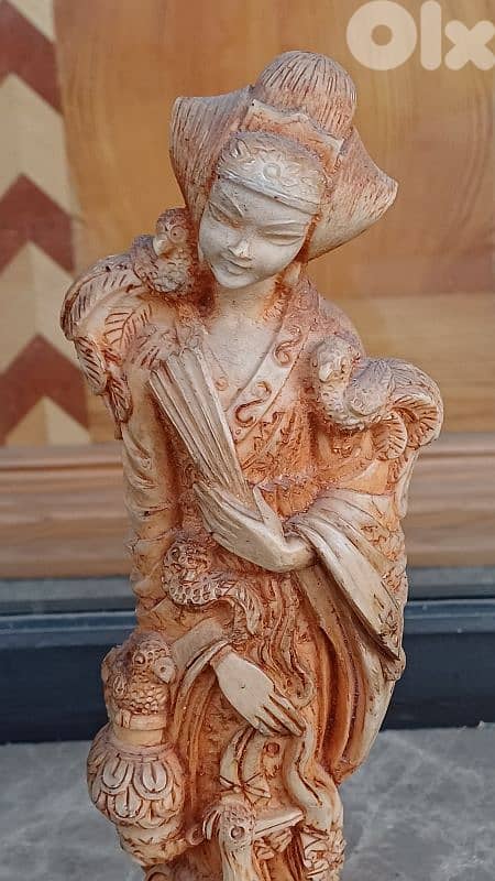 antique 3