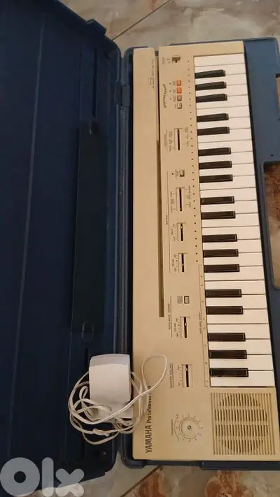 بيانو ياباني انتيك