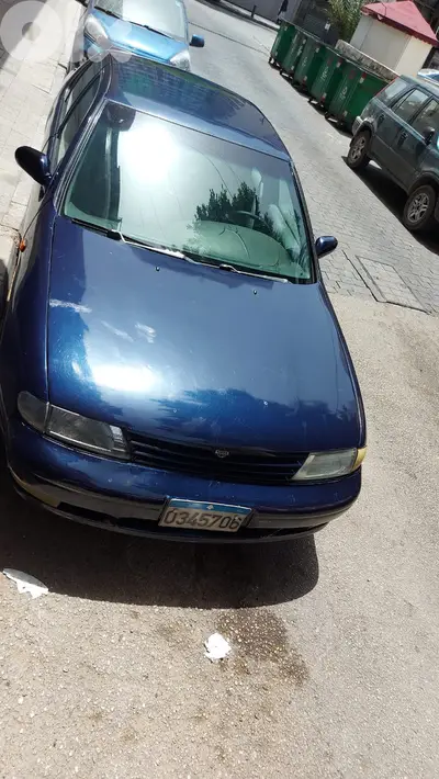 Nissan bluebird
