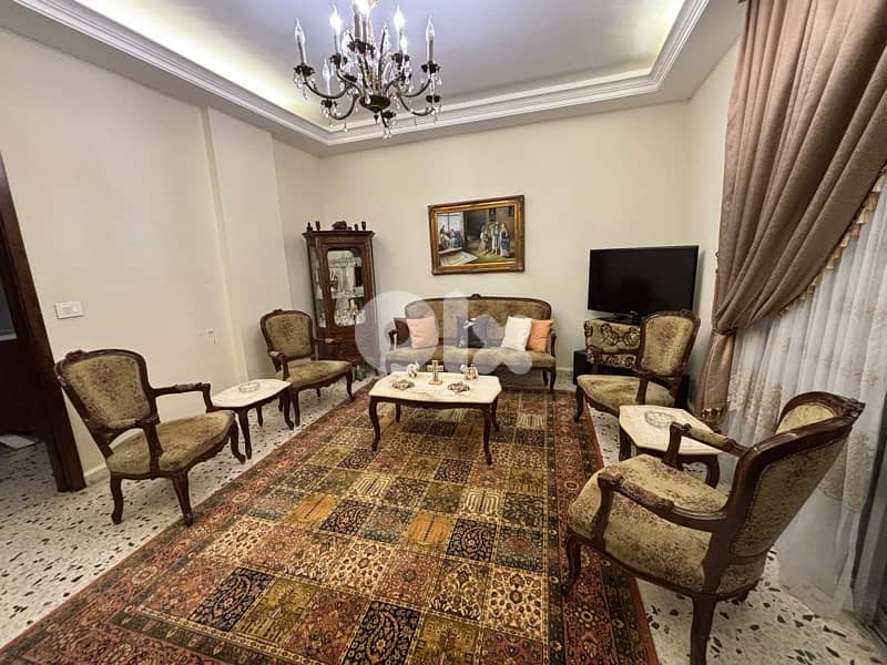 Salon Antique 3