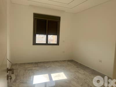 L18495-Fully Decorated Apartment For Sale in Hay Al-American, Hadath