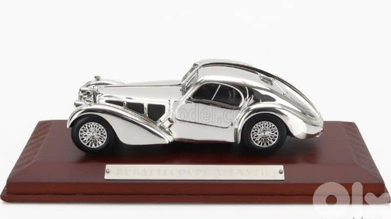 Bugatti 57 SC Atlantic 1938 diecast car model 1;43. 1