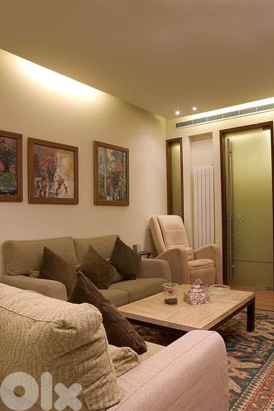 HIGH-END APARTMENT IN JNAH PRIME WITH CHIMNEY (250SQ) , (JN-651)