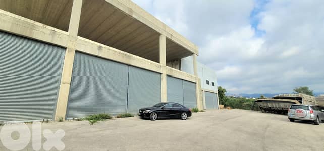 L18500-Exclusive! High-Ceiling Industrial Warehouse For Rent in Aamchi