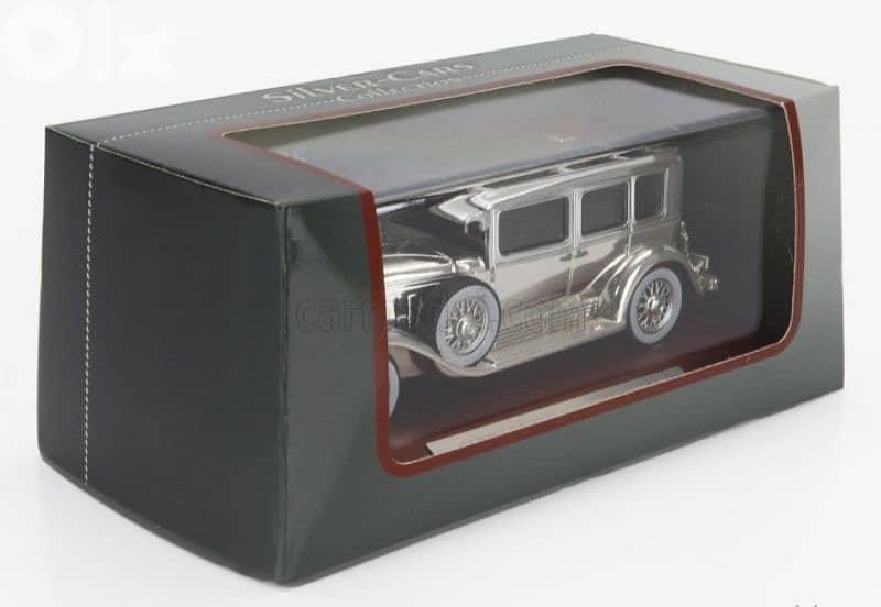 Cadillac V16 Imperial 1930 diecast car model 1;43 5