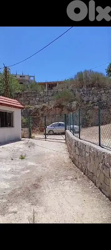 بيت مع أرض للبيع في كفرنبرخ الشوف house with land for sale in chouf