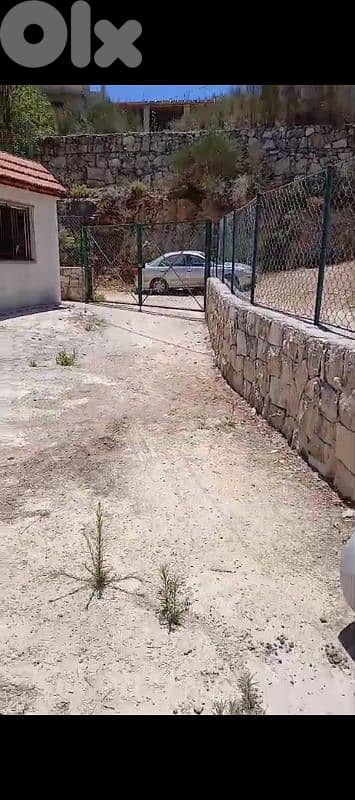بيت مع أرض للبيع في كفرنبرخ الشوف house with land for sale in chouf
