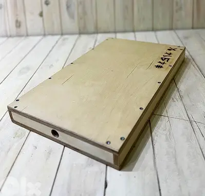 Apple Box Quarter