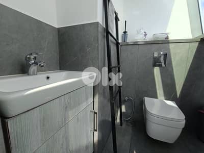 High end finishing Office for sale in Badaro | مكتب للبيع في بدارو