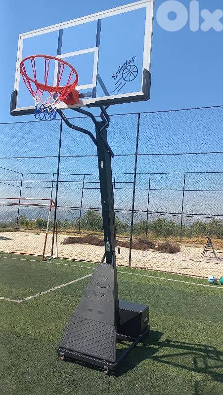 Only 499$ movable hoop basketball (easy slam dunk) 1