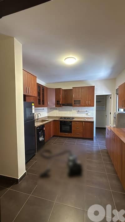 apartment for rent ( beach front ) apartment for rent ( beach front )