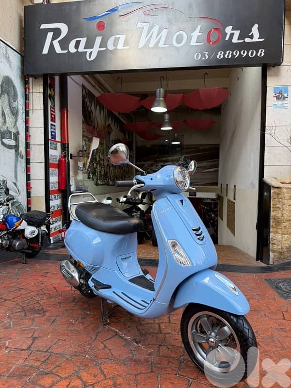 vespa VXL 1300$ 0