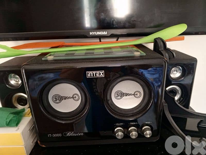 subwoofer 0