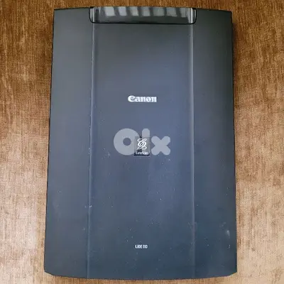 CanoScan LiDE 110 by Canon