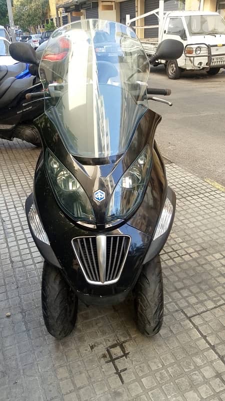 Piaggio MP3 400 3