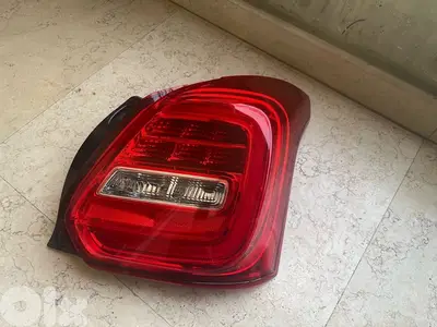 Suzuki swift mod 2021 ضوء خلفي يمين