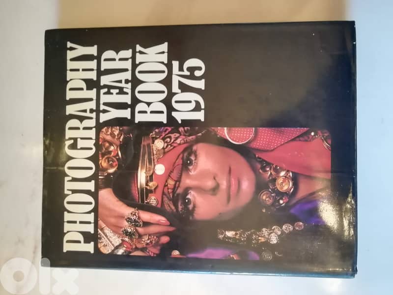 Photography Year Book 1975 Edited By John Sanders Fountain Pr. 1975 0