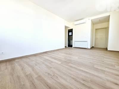 RA25-4209 Spacious Apartment 270 m for Rent in Clemenceau, $2,584 cash
