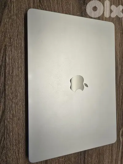 Macbook air M2 512
