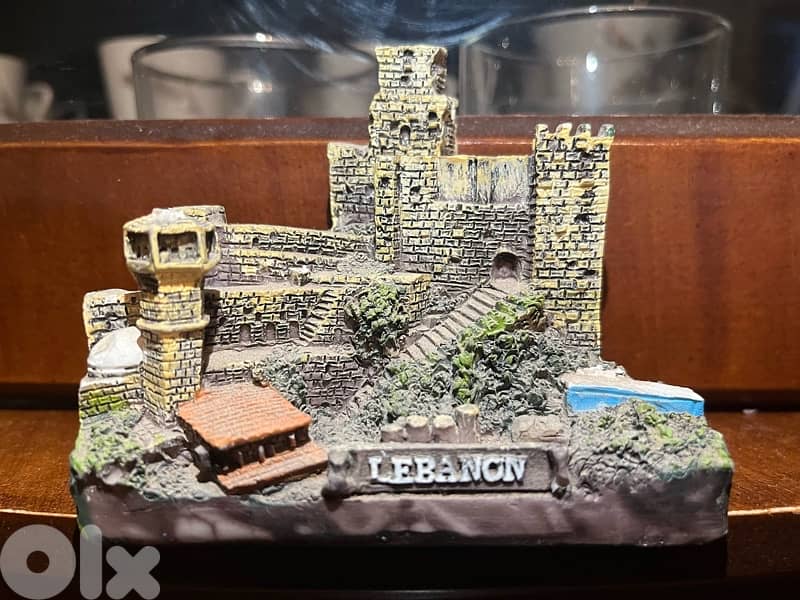 shape of lebanon piece 5 $ 2