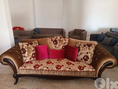 طقم كنبايات شغل توصاية خشب زان مع طاولة