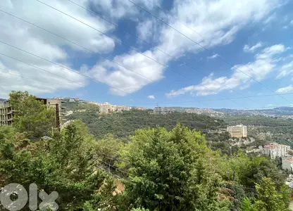 Apartment for sale in Kornet Chehwan/ Spacious