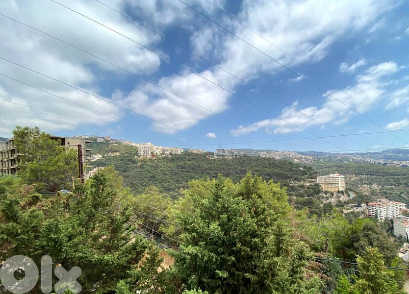 Apartment for sale in Kornet Chehwan/ Spacious 0