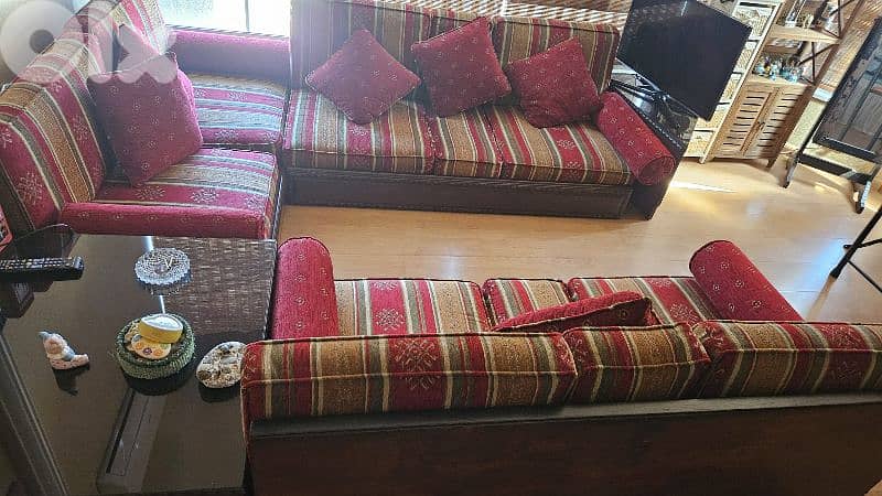 Arabesc sitting 7 seaters غرفه جلوس شرقيه عربيه من خشب الجوز 2