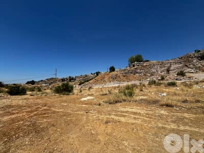 أرض للبيع في الزعرور  Land for sale in Zaarour