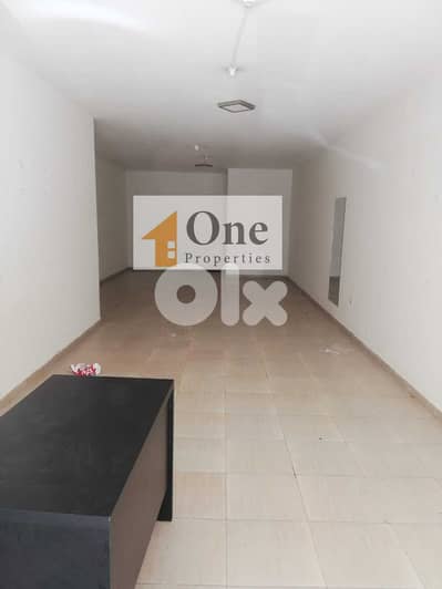 SHOP FOR RENT IN AMCHIT