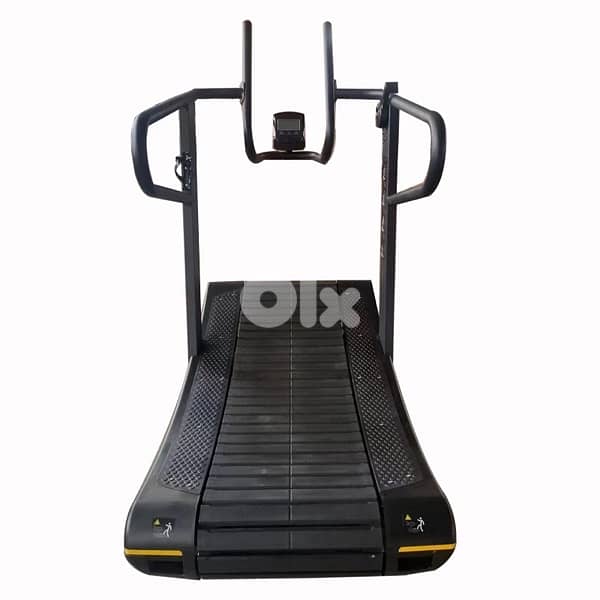 curved treadmill used like new 0
