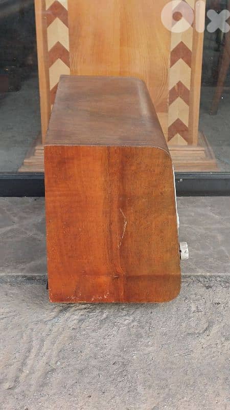 antique 6