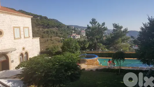 Luxury Villa in Shemlan