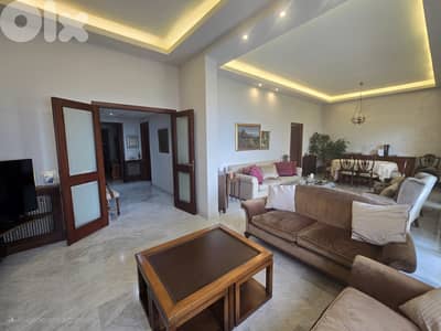 Spacious Apartment in Prime Ain Aar Location For Saleشقة واسعة للبيع ف