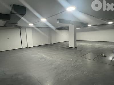 L18559-386 SQM 3-Level Shop For Sale in Achrafieh, Sodeco
