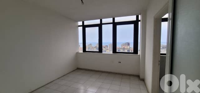 L18565-Office With Sea View For Sale On The Highway of Jounieh