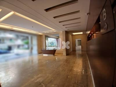 240m2 apartment with Prime Location 4sale in Syoufi - شقة في السيوفي