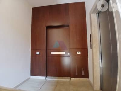 240m2 apartment with Prime Location 4sale in Syoufi - شقة في السيوفي