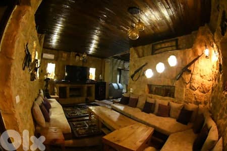 villa For sale in adma فيلا للبيع في ادما