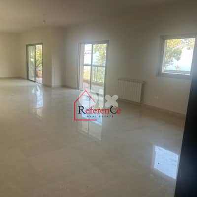 Apartment with terrace in kfarhbab شقة مع تراس في كفرحباب