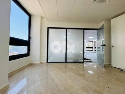 RAO26-4786 Office 160m2 for rent in Downtown, $ 2,400 cash