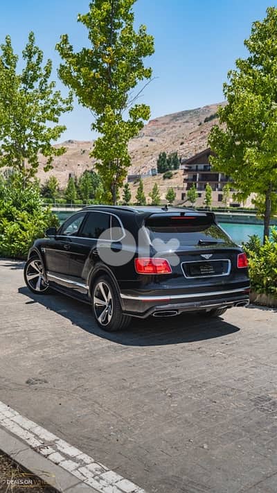 Bentley Bentayga FIRST EDITION 2017 , Highly Specced. Like New