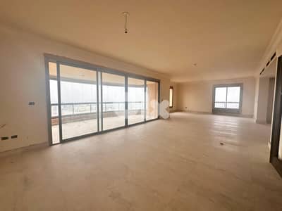 Sea View Apartment for Sale in Ramlet Baydahشقة فاخرة مطلة على البحر