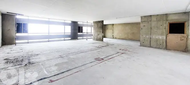 Office for Rent in Downtown – Prime Location مكتب للإيجار