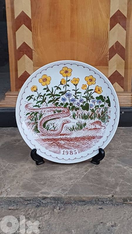 antique 0