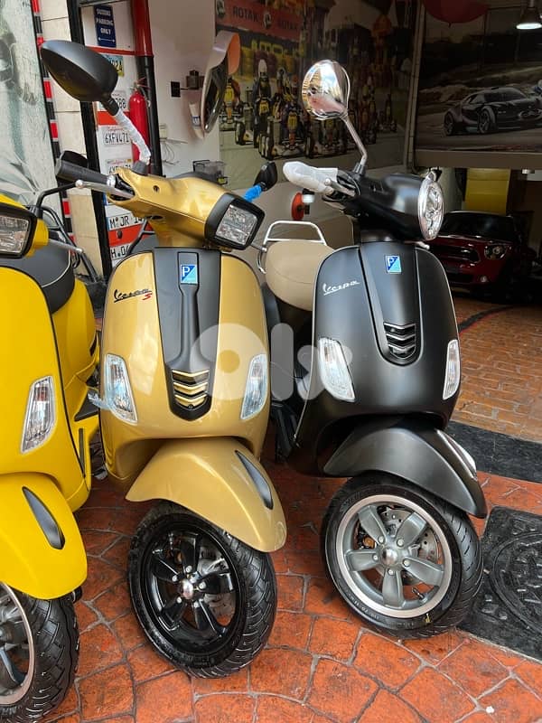 starting prices 1750$ to 2300$ vespas Vxl sxl 3 V tech 2025/24 okm 12