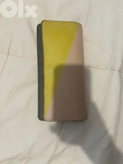 furla clutch made for saudi airlines