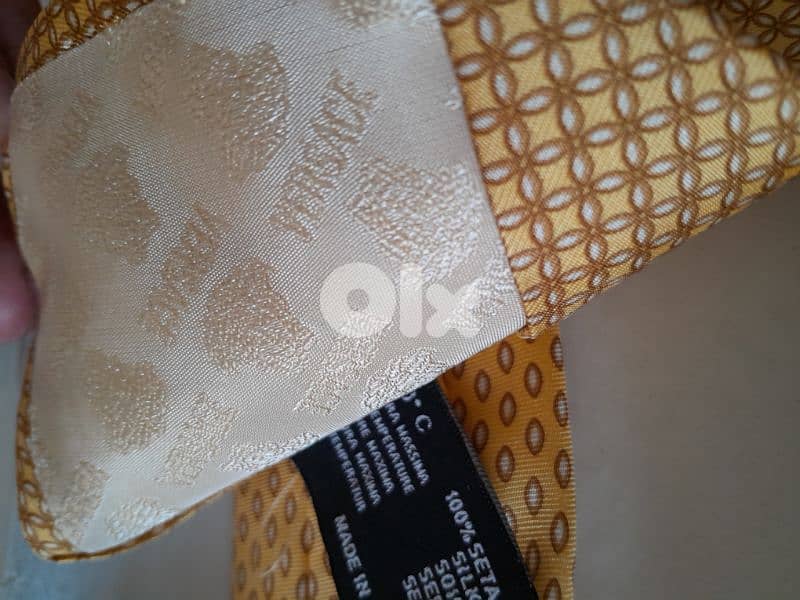 original VERSACE 100%silk tie Made in italy never used Original box 5