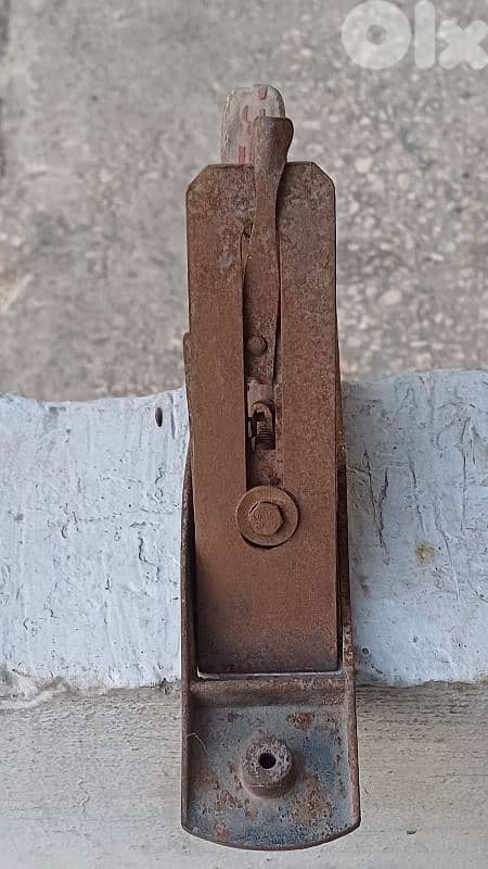 antique 1